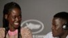 La réalisatrice franco-sénégalaise Ramata-Toulaye Sy et l'acteur sénégalais Mamadou Diallo présentent le film Banel et Adama lors de la 76e édition du Festival de Cannes en France, le 21 mai 2023.