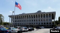 Una vista del edificio federal Paul G. Rogers y el juzgado de EEUU, durante la audiencia sobre la moción para revelar la orden de allanamiento en la casa del expresidente Donald Trump, en West Palm Beach, Florida, EEUU, el 18 de agosto de 2022.