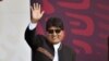 Evo Morales a través de un tuit se pronunció sobre la decisión y señaló que "la derecha del Perú nos prohíbe el ingreso a ese país hermano por hablar de la Asamblea Constituyente y pedir que paren el genocidio de nuestros hermanos indígenas". 