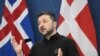 Presiden Ukraina Volodymyr Zelenskyy memberi keterangan pers usai KTT Nordik di Stockholm, Swedia, Jumat, 31 Mei 2024. (Foto: TT News Agency/Frederik Sandberg via Reuters)