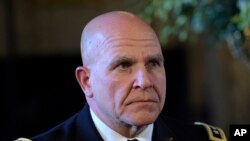 Le général McMaster est nommé à la tête du Conseil de sécurité nationale, à Palm Beach, le 20 février 2017.