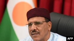 Rais wa Niger aliyeondolewa mamlakani na jeshi Mohamed Bazoum.