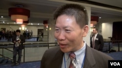 對華援助會創辦人傅希秋牧師接受美國之音採訪（資料圖片）