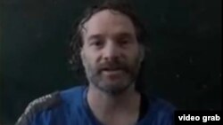 美國記者彼得·西奧·柯蒂斯