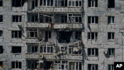 Mfano wa majengo huko Ukraine yalivyoharibiwa kutokana na uvamizi wa Russia