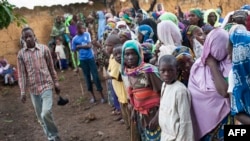 Des réfugiés centrafricains dans le camp de Garoua Boulaï au Cameroun, 25 avril 2014.
