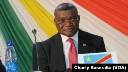 Kalev Mutond, ancien chef de l'ANR (agence nationale de renseignement) pour la RDC en réunion à Goma, en RDC, le 25 janvier 2917. (VOA/Charly Kaseraka)