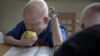 Les attaques contre les albinos font place aux exhumations en Tanzanie