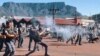 Au moins 4 morts dans des émeutes xénophobes en Afrique du Sud