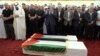 Watu wahudhuria sala ya jeneza ya miili ya kiongozi wa Hamas Ismail Haniyeh na mlinzi wake huko Qatar.
