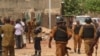 Trois gendarmes "grièvement blessés" dans une attaque au Burkina Faso