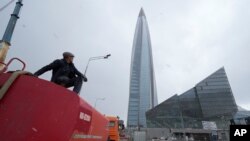 资料照片：俄罗斯天然气工业股份公司位于圣彼得堡的总部。(2022年4月27日)