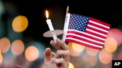 Après la fusillade d'Orlando, la ville a rendu hommage aux 49 victimes le 12 juin à Atlanta.