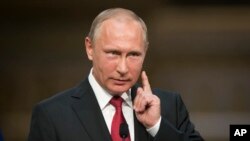 Le président russe Vladimir Poutine, à Paris, le 29 mai 2017.