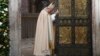 Le pape François se dit "allergique aux flatteurs"
