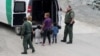 Arrestations de migrants à la frontière sud des Etats-Unis, San Diego, 9 décembre 2018.