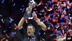 La star de l'équipe de football américain des New England Patriots Tom Brady lors des Super Bowl 2015 et 2017, 5 février 2017. 