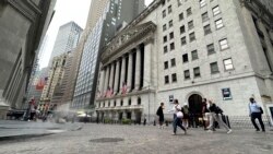 Referentes financieros abordan las perspectivas económicas globales en la última jornada del Foro de Davos