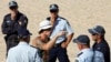 Papouasie: des militaires ivres sèment le chaos dans un camp de réfugiés australien